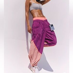Free People Movement FreeFlow Pants Deep Mulberry Size Lg NWT